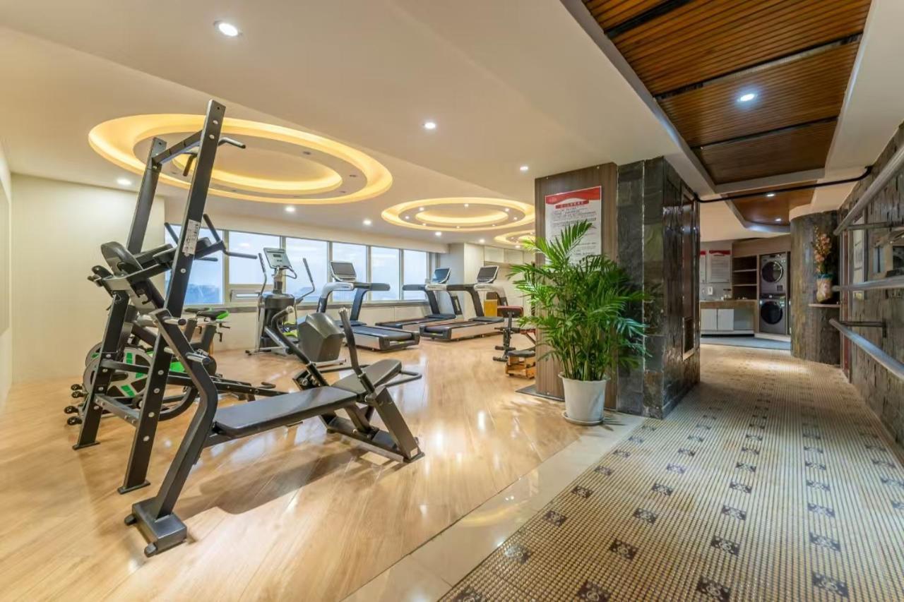 Jinan Yuquan Simpson Hotel Экстерьер фото