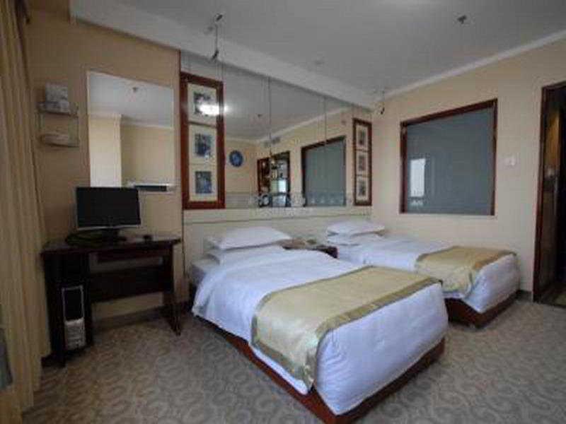 Jinan Yuquan Simpson Hotel Экстерьер фото